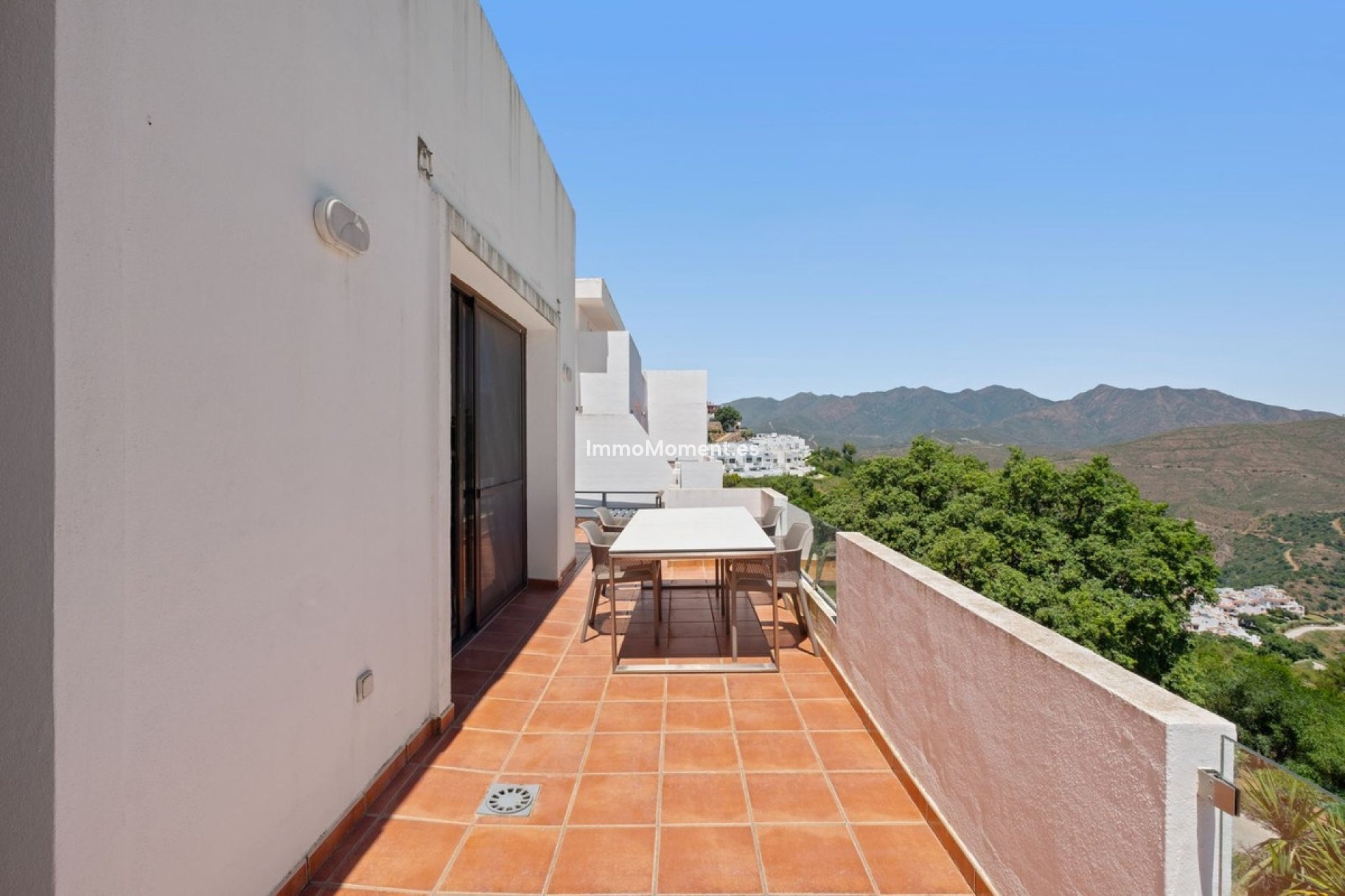 Wiederverkauf - Wohnung - Marbella - La Mairena