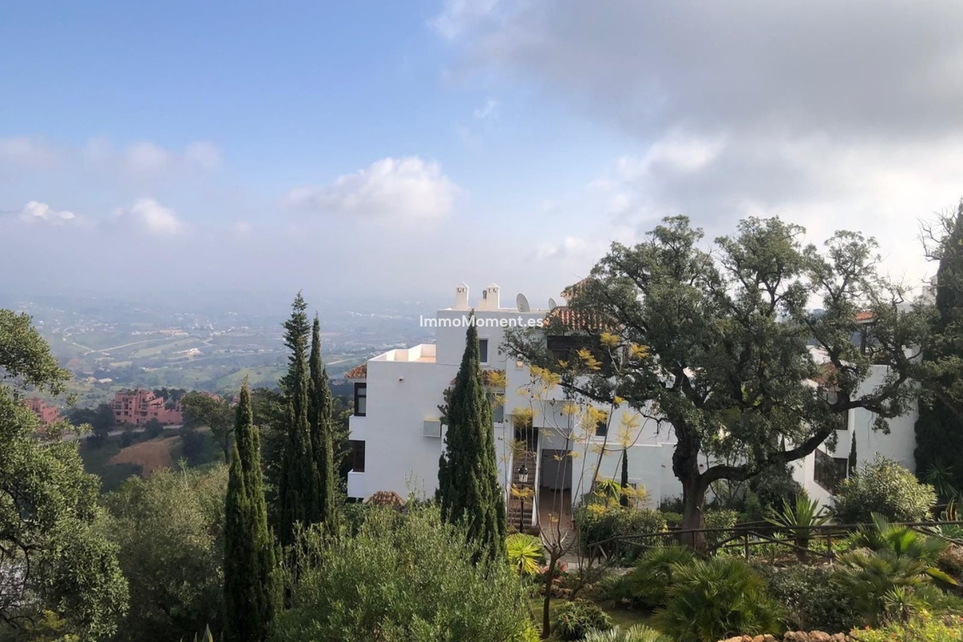 Wiederverkauf - Wohnung - Marbella - La Mairena