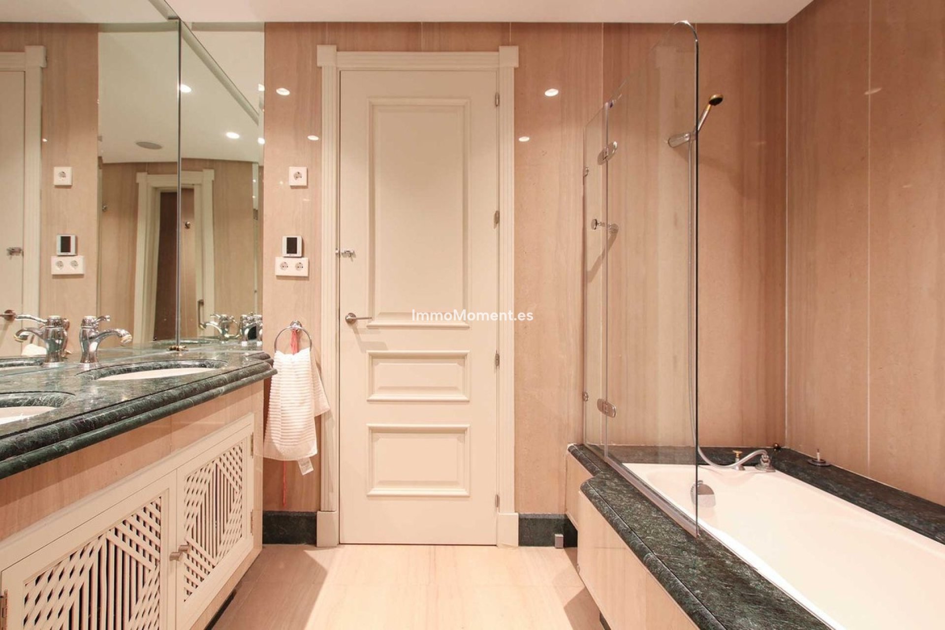 Wiederverkauf - Wohnung - Marbella - Marbella Centro