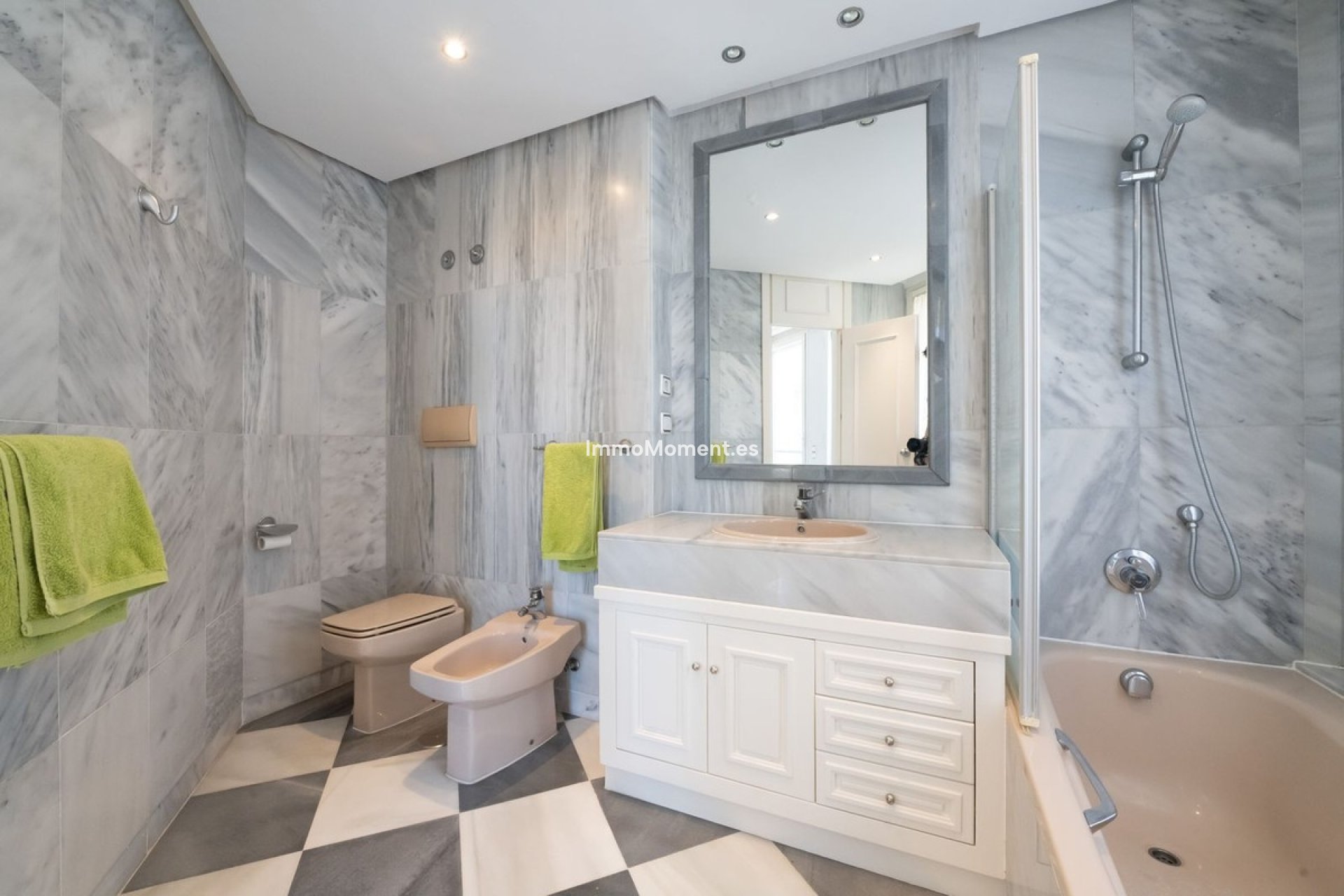 Wiederverkauf - Wohnung - Marbella - Marbella Centro