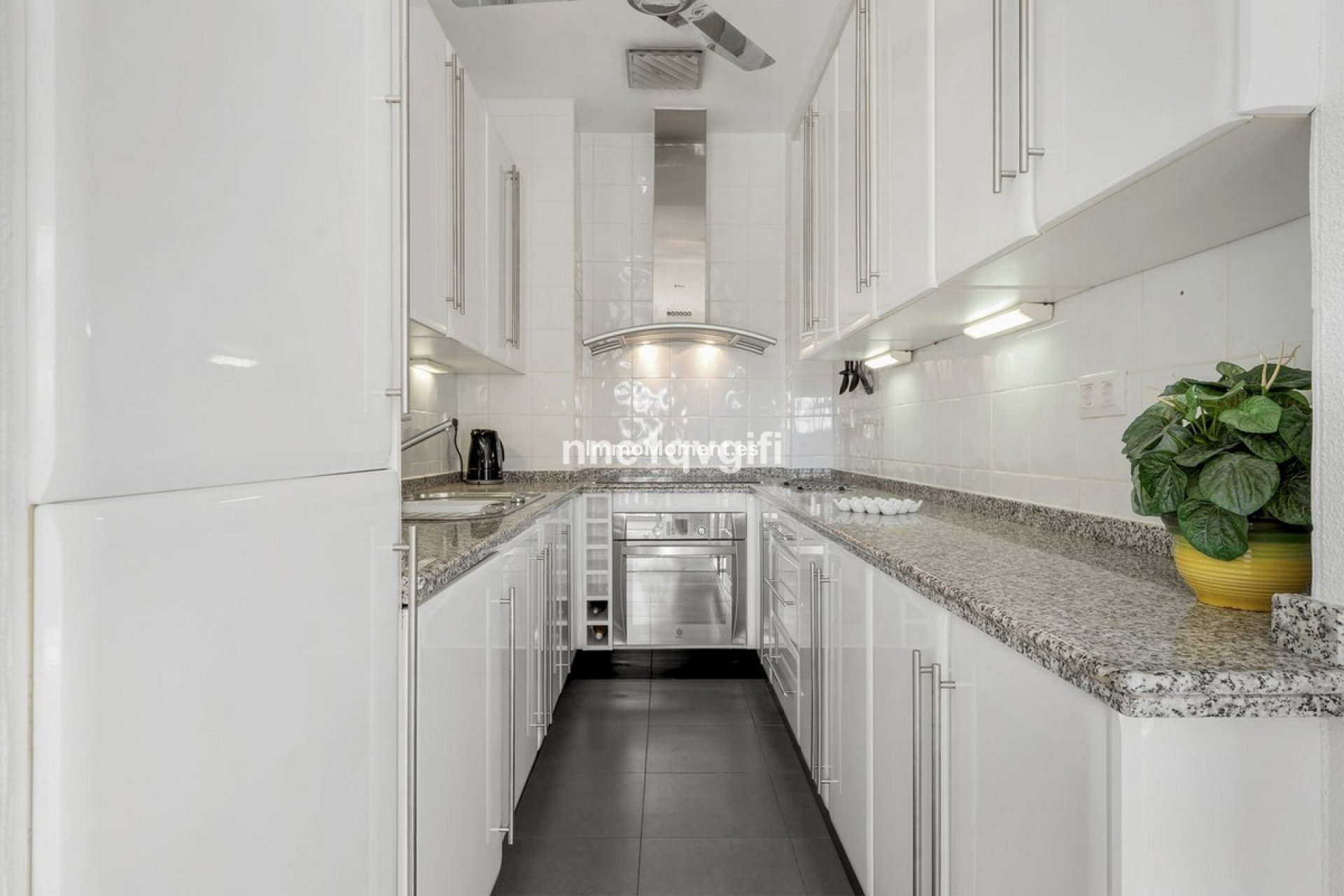 Wiederverkauf - Wohnung - Marbella - Nagüeles