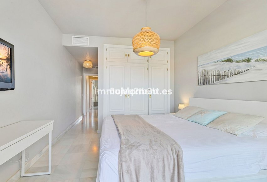 Wiederverkauf - Wohnung - Marbella - Nueva Andalucía
