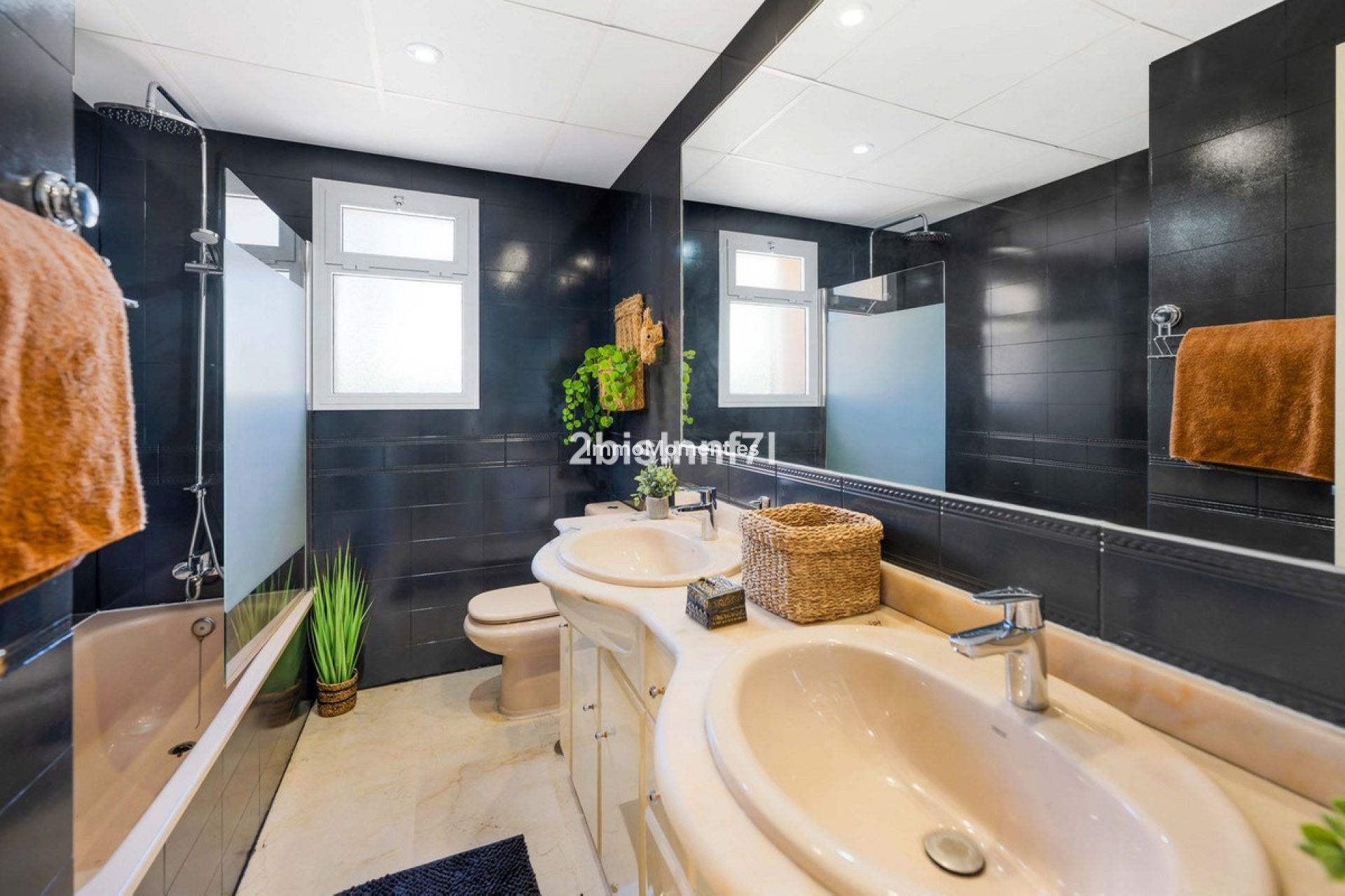 Wiederverkauf - Wohnung - Marbella - Nueva Andalucía