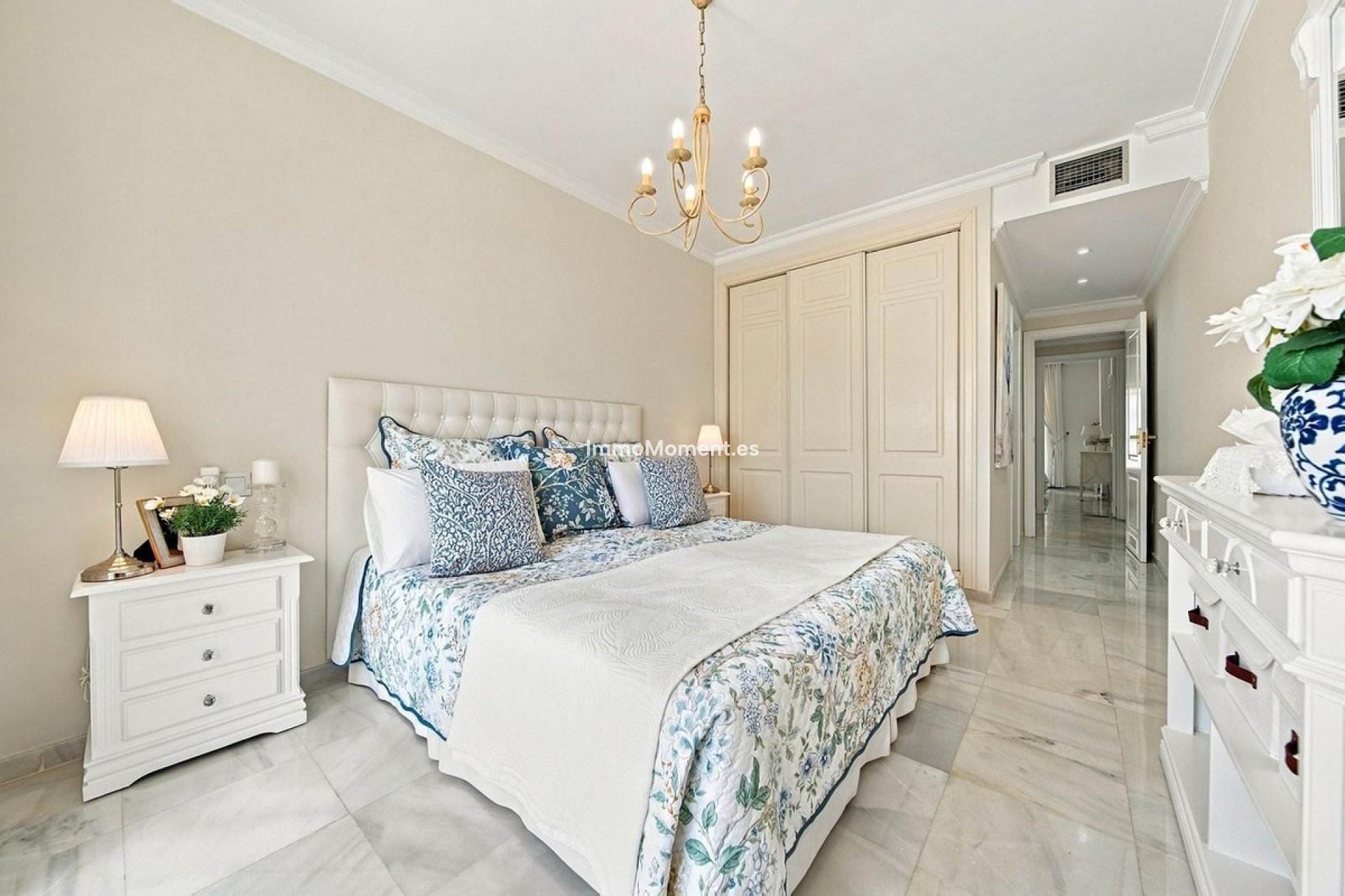 Wiederverkauf - Wohnung - Marbella - Nueva Andalucía