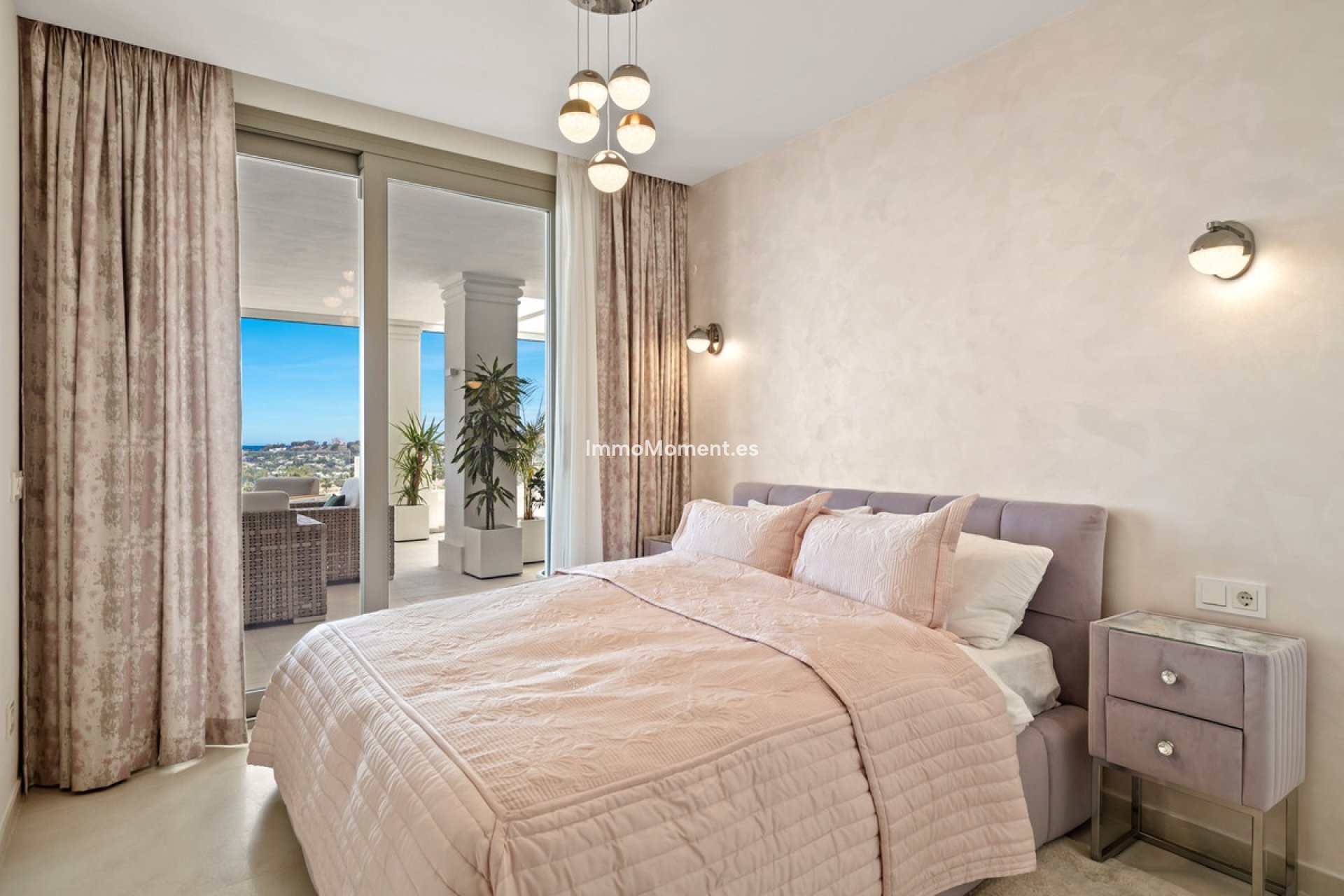 Wiederverkauf - Wohnung - Marbella - Nueva Andalucía