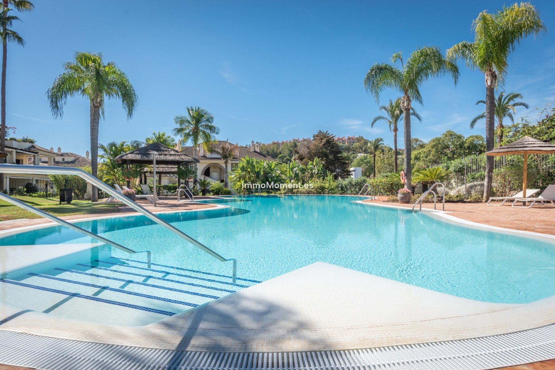 Wiederverkauf - Wohnung - Marbella - Nueva Andalucía