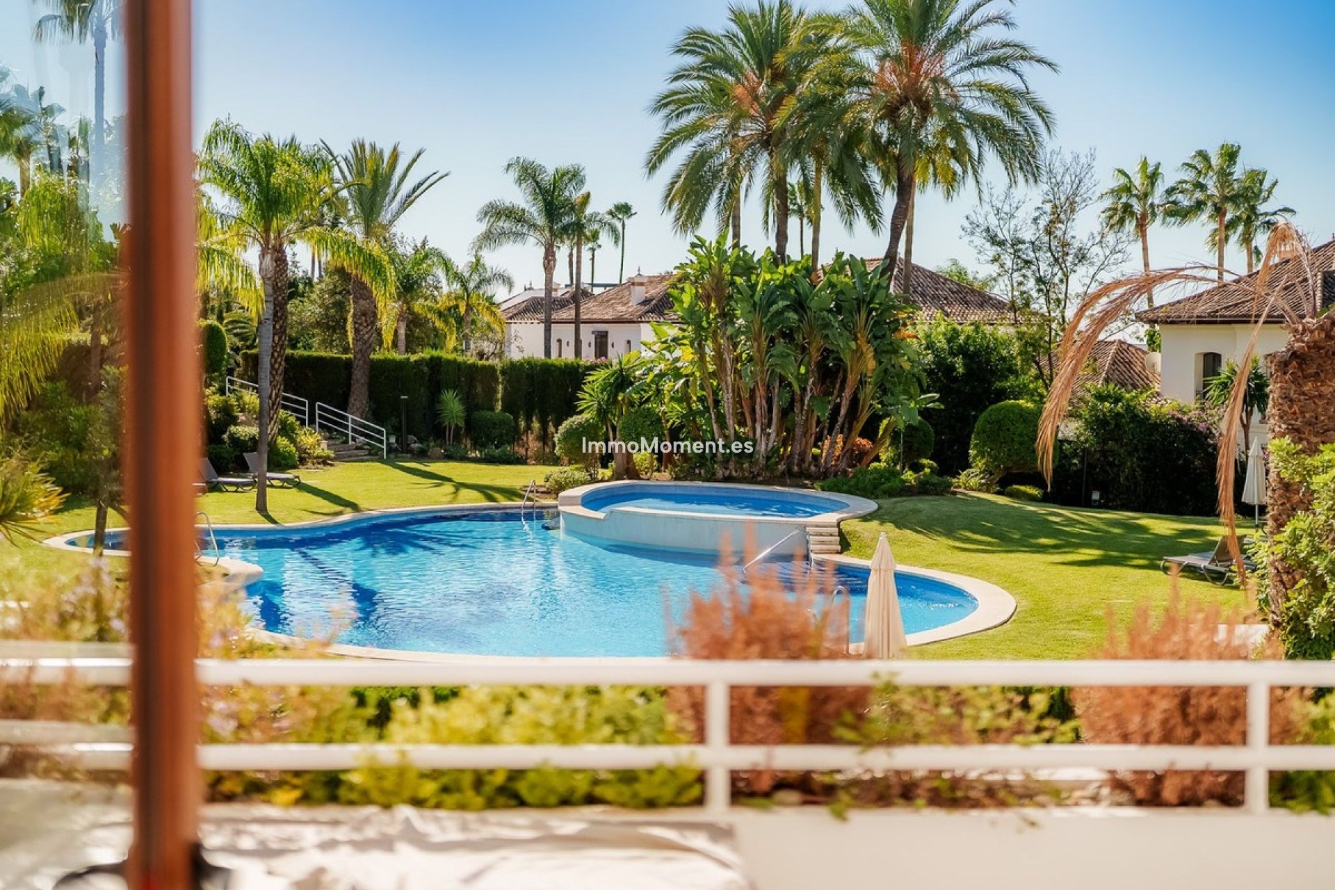 Wiederverkauf - Wohnung - Marbella - Nueva Andalucía