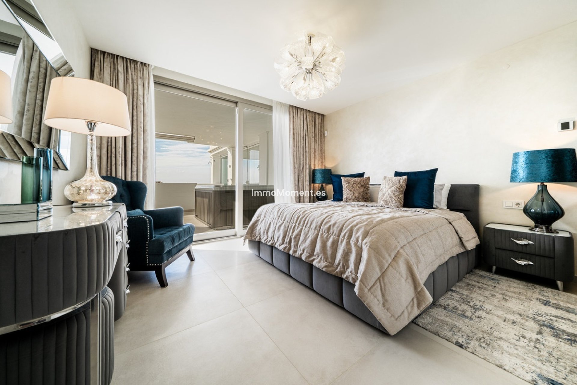 Wiederverkauf - Wohnung - Marbella - Nueva Andalucía