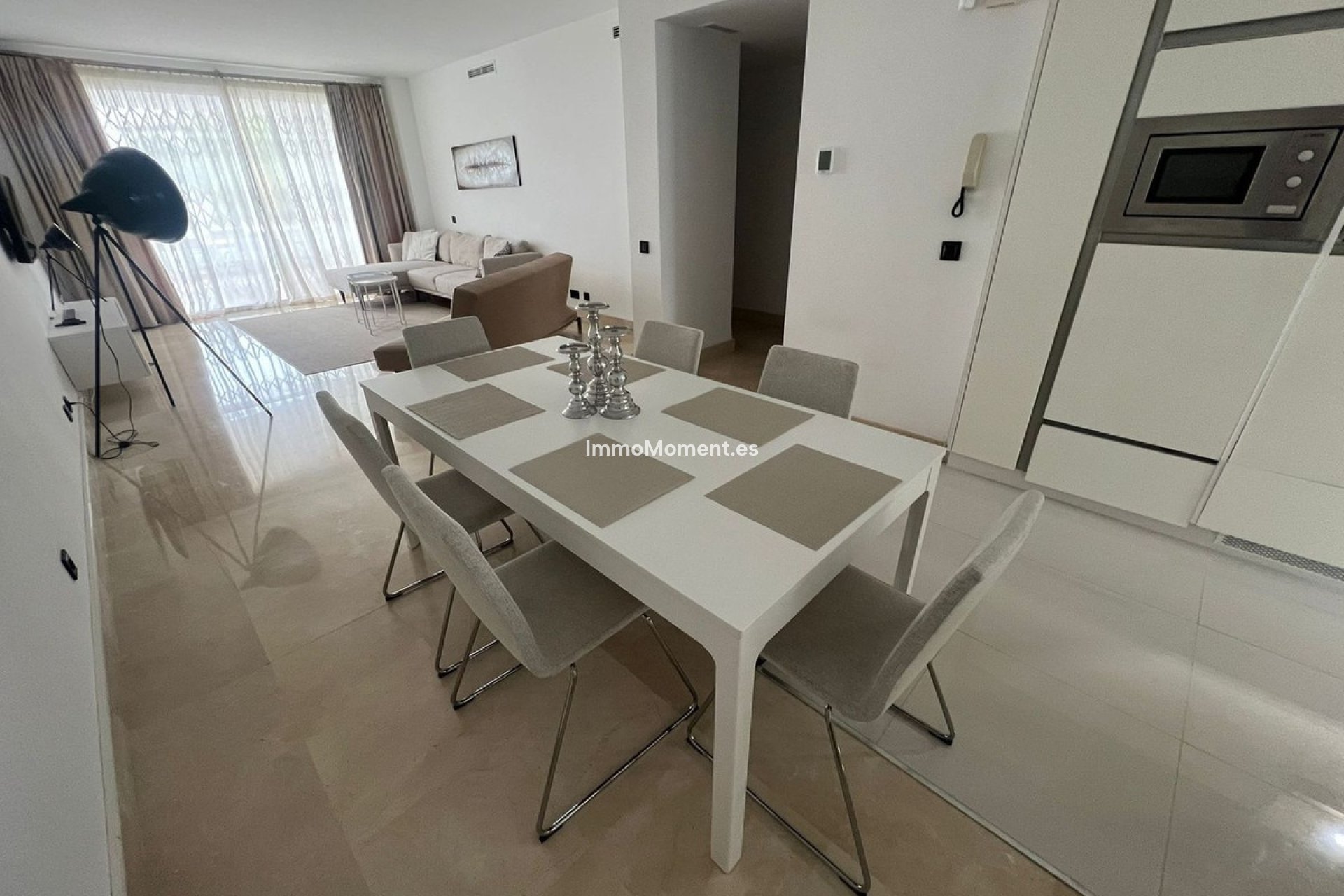 Wiederverkauf - Wohnung - Marbella - Nueva Andalucía