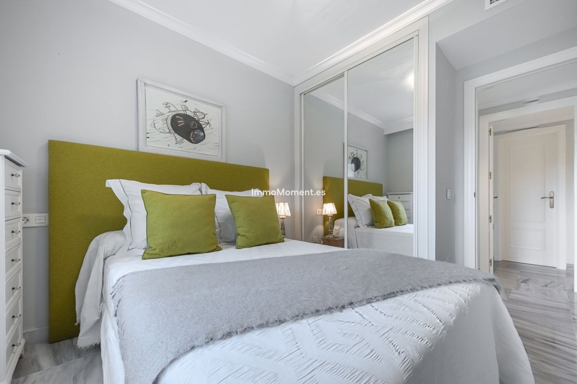 Wiederverkauf - Wohnung - Marbella - Nueva Andalucía