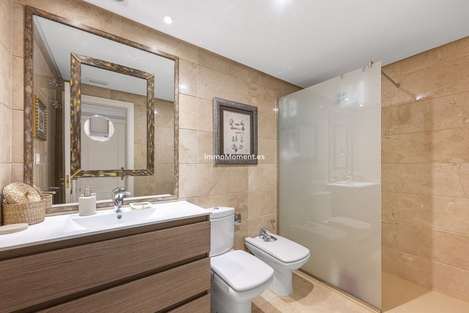 Wiederverkauf - Wohnung - Marbella - Nueva Andalucía