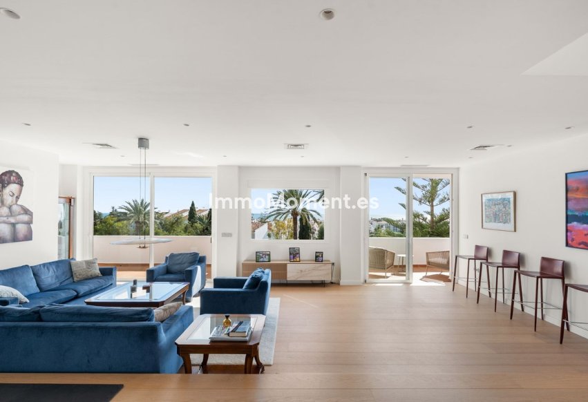 Wiederverkauf - Wohnung - Marbella - Nueva Andalucía