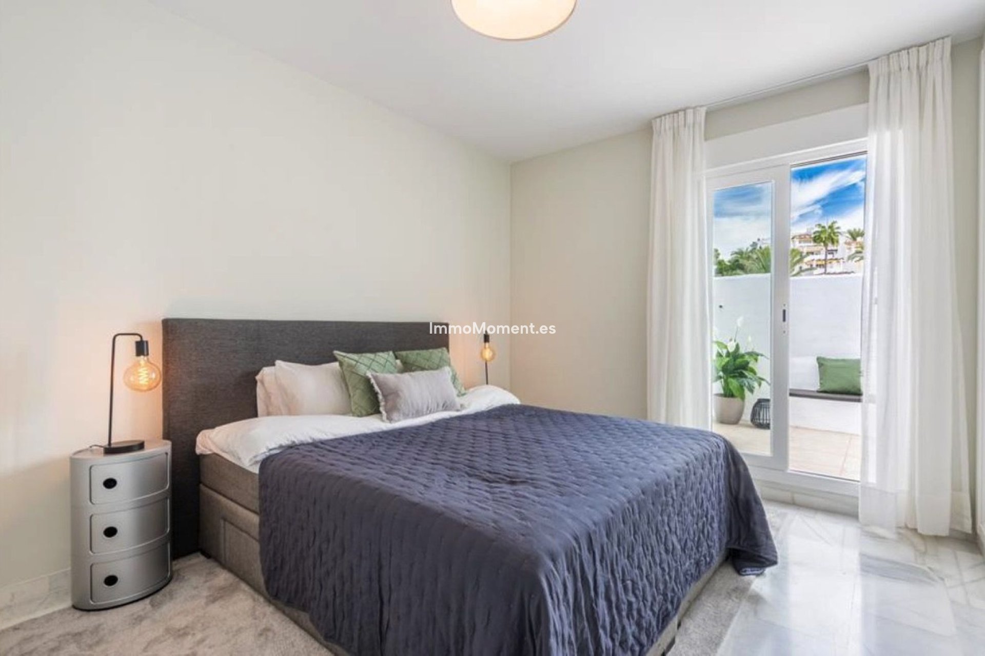 Wiederverkauf - Wohnung - Marbella - Nueva Andalucía