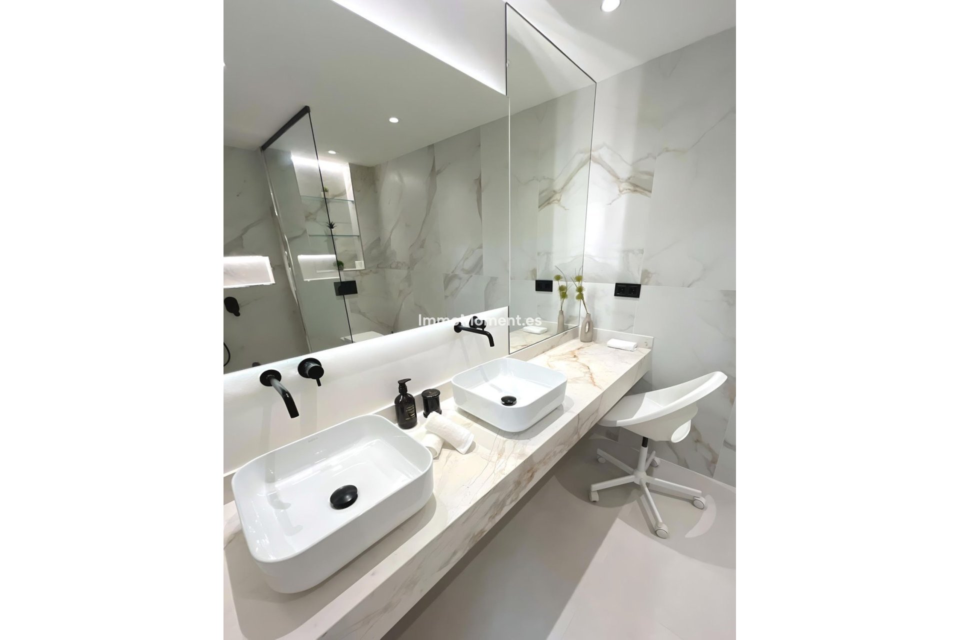 Wiederverkauf - Wohnung - Marbella - Nueva Andalucía