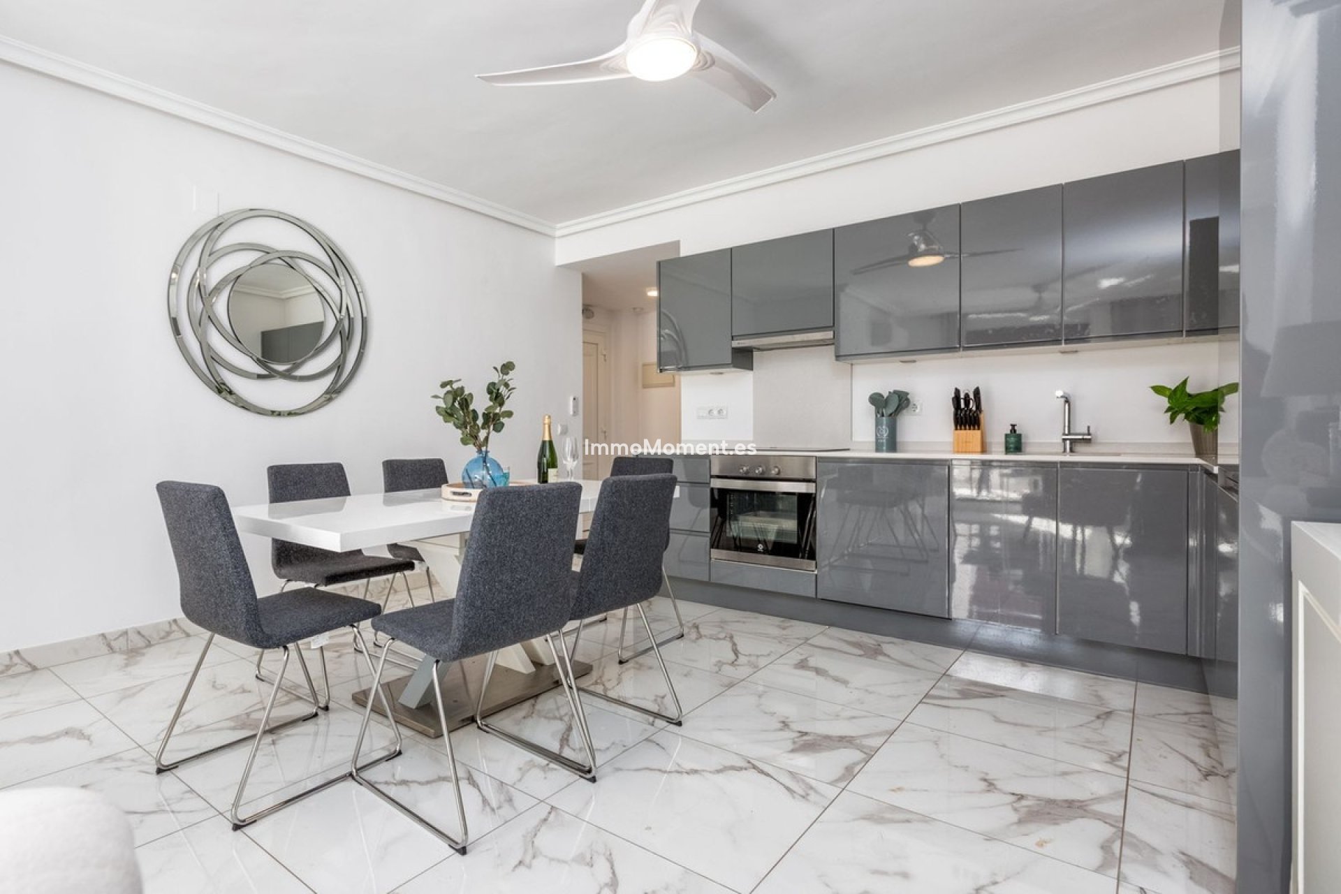 Wiederverkauf - Wohnung - Marbella - Nueva Andalucía