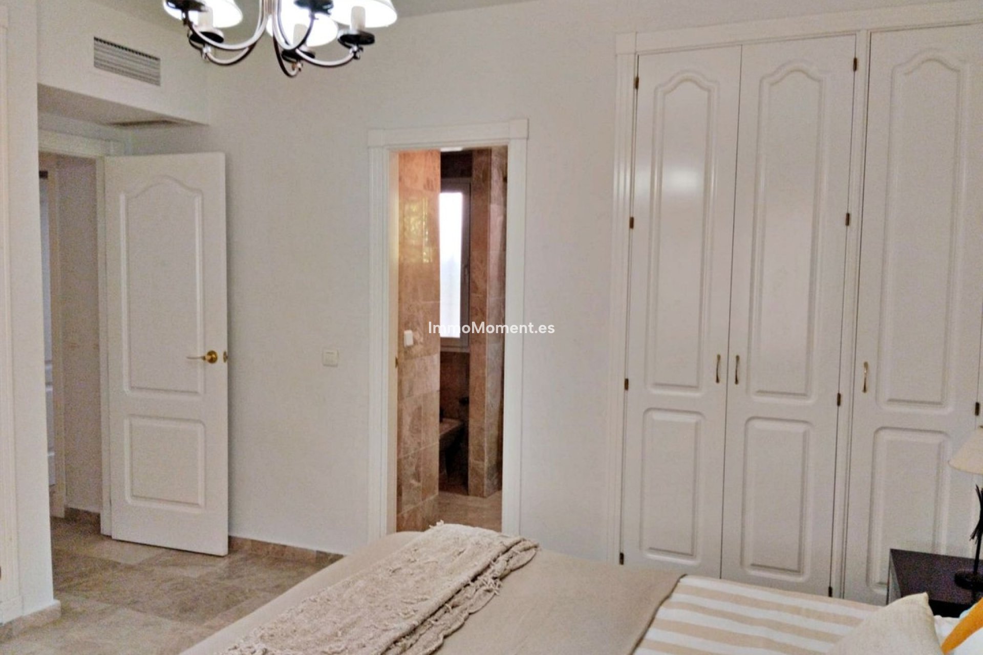 Wiederverkauf - Wohnung - Marbella - Nueva Andalucía