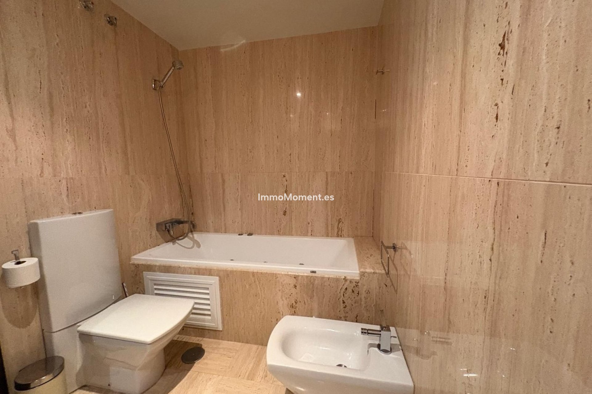 Wiederverkauf - Wohnung - Marbella - Nueva Andalucía