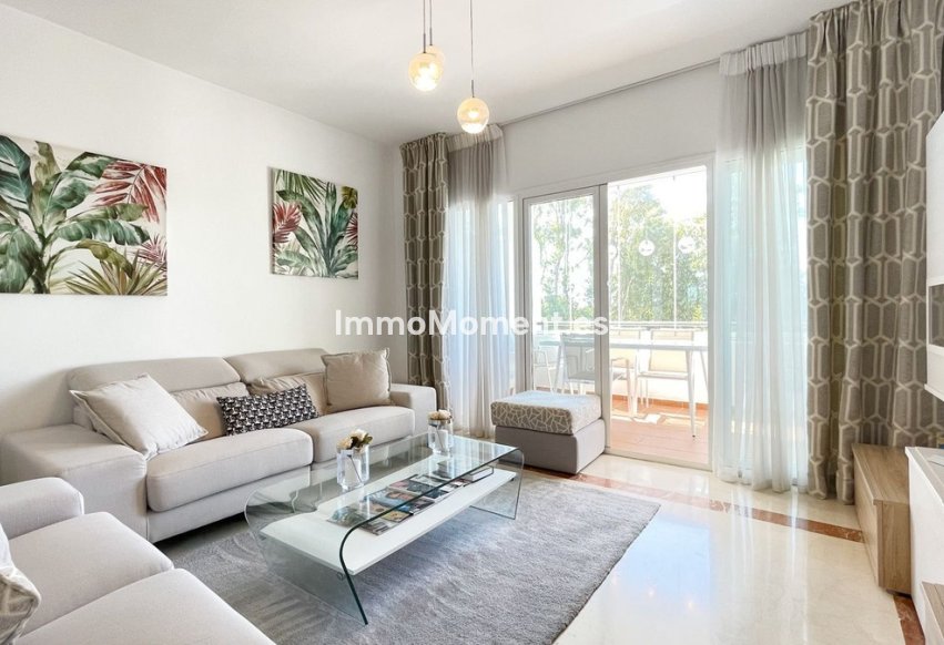 Wiederverkauf - Wohnung - Marbella - Nueva Andalucía