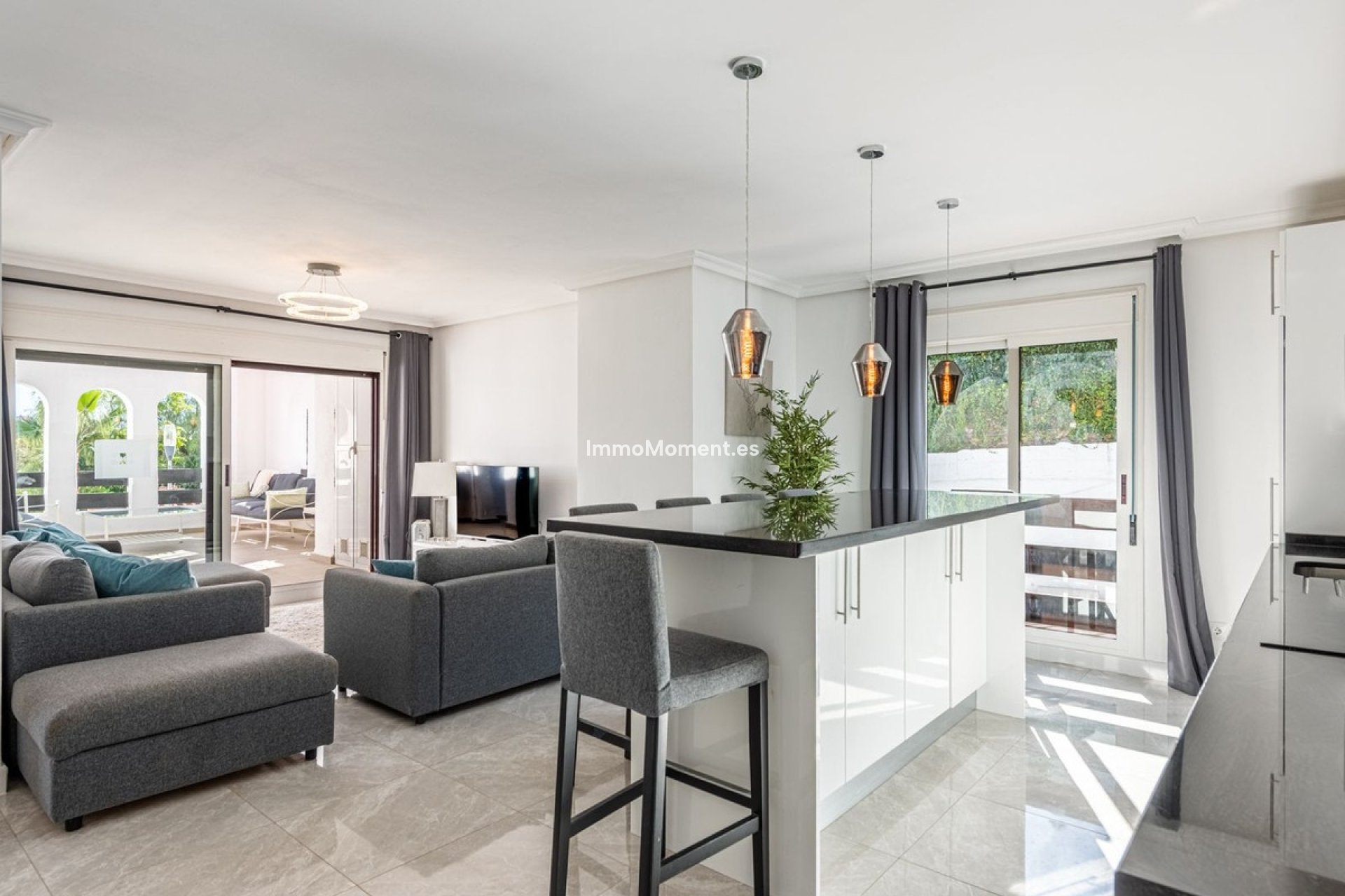 Wiederverkauf - Wohnung - Marbella - Nueva Andalucía