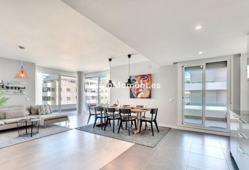 Wiederverkauf - Wohnung - Marbella - Nueva Andalucía