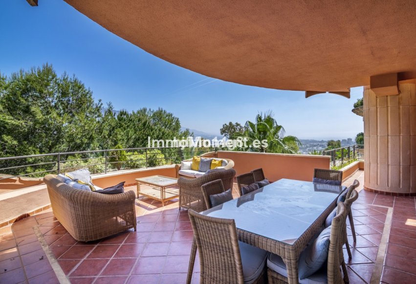 Wiederverkauf - Wohnung - Marbella - Nueva Andalucía