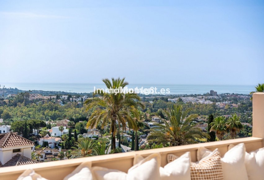 Wiederverkauf - Wohnung - Marbella - Nueva Andalucía
