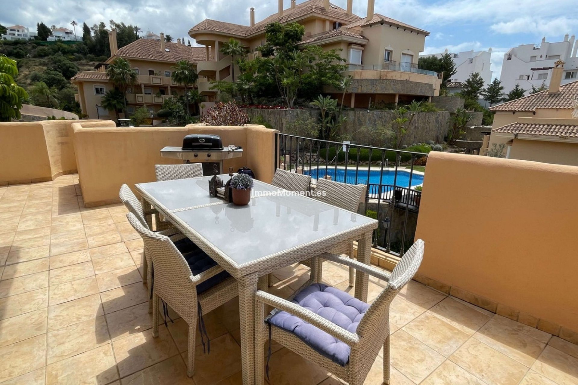 Wiederverkauf - Wohnung - Marbella - Nueva Andalucía