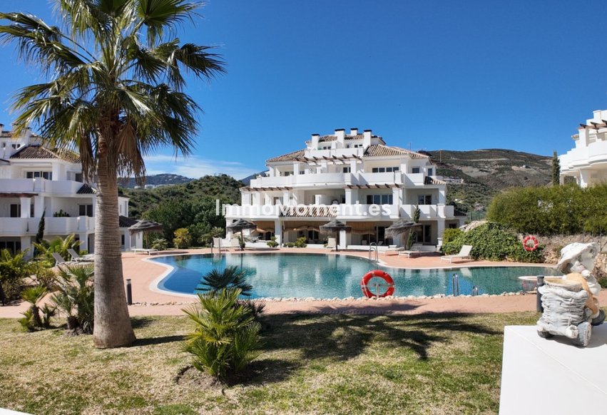 Wiederverkauf - Wohnung - Marbella - Nueva Andalucía
