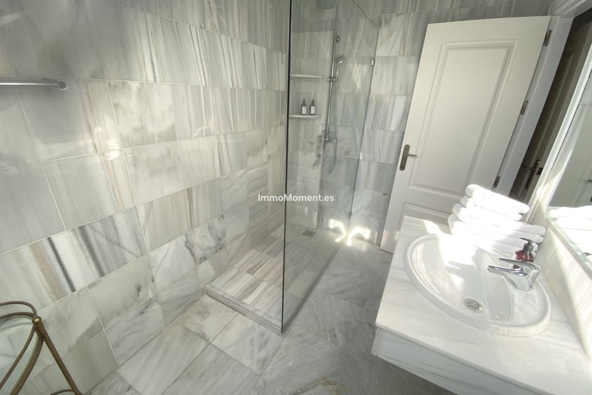 Wiederverkauf - Wohnung - Marbella - Nueva Andalucía