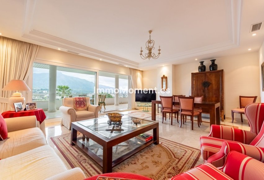 Wiederverkauf - Wohnung - Marbella - Nueva Andalucía