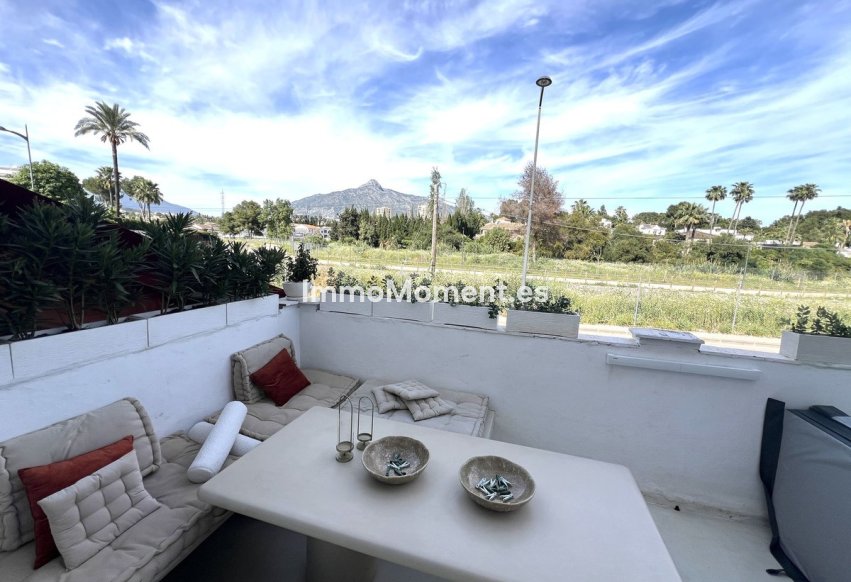 Wiederverkauf - Wohnung - Marbella - Nueva Andalucía