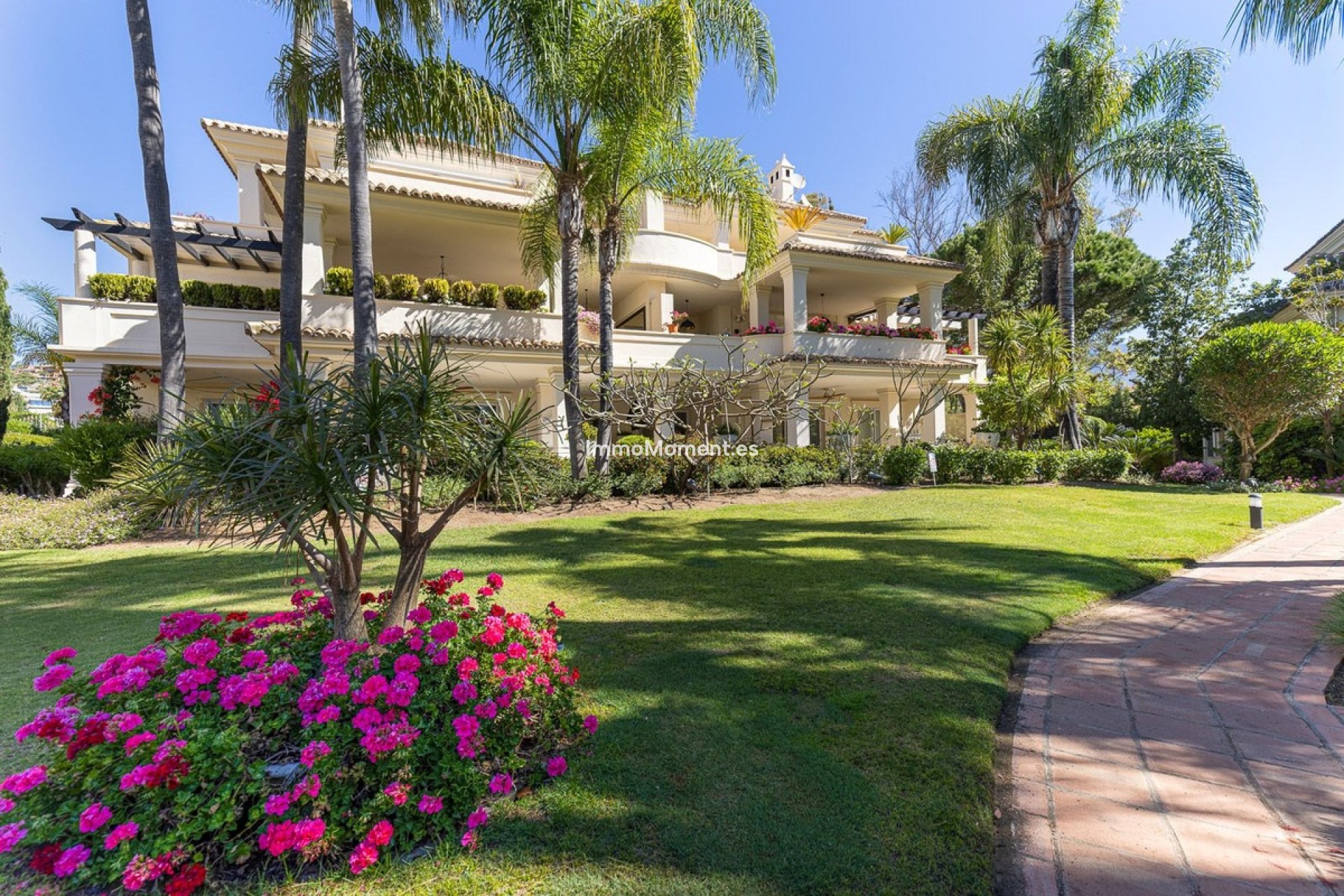 Wiederverkauf - Wohnung - Marbella - Nueva Andalucía