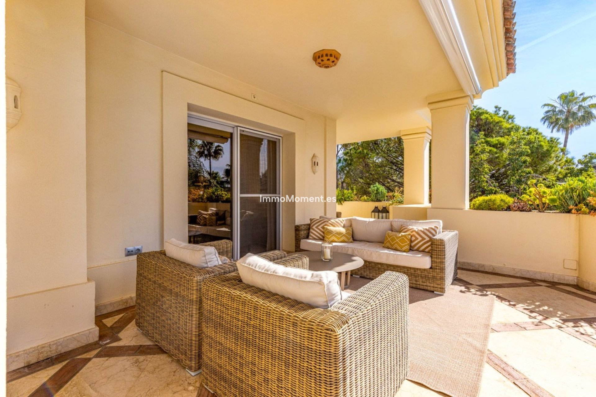 Wiederverkauf - Wohnung - Marbella - Nueva Andalucía