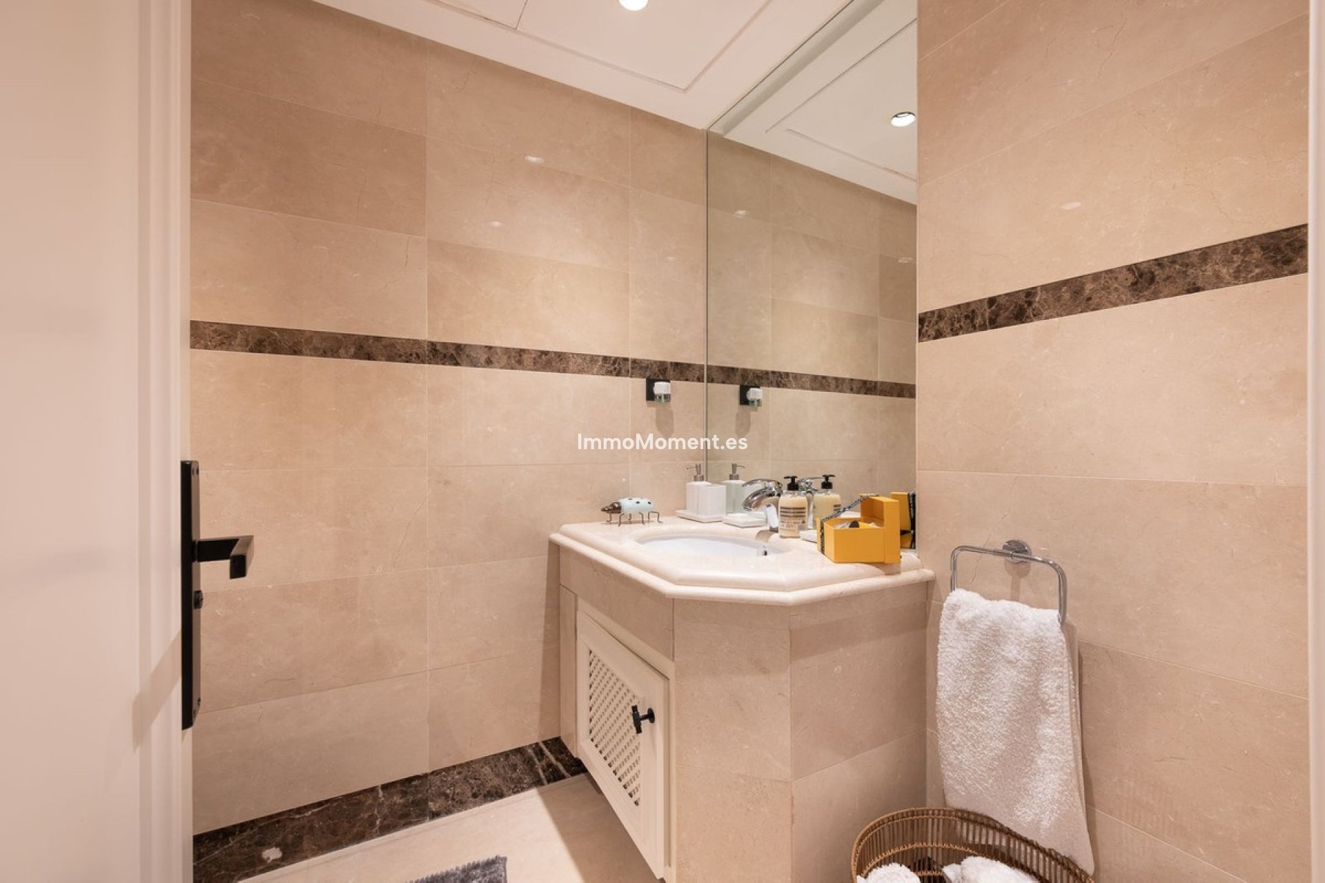 Wiederverkauf - Wohnung - Marbella - Nueva Andalucía