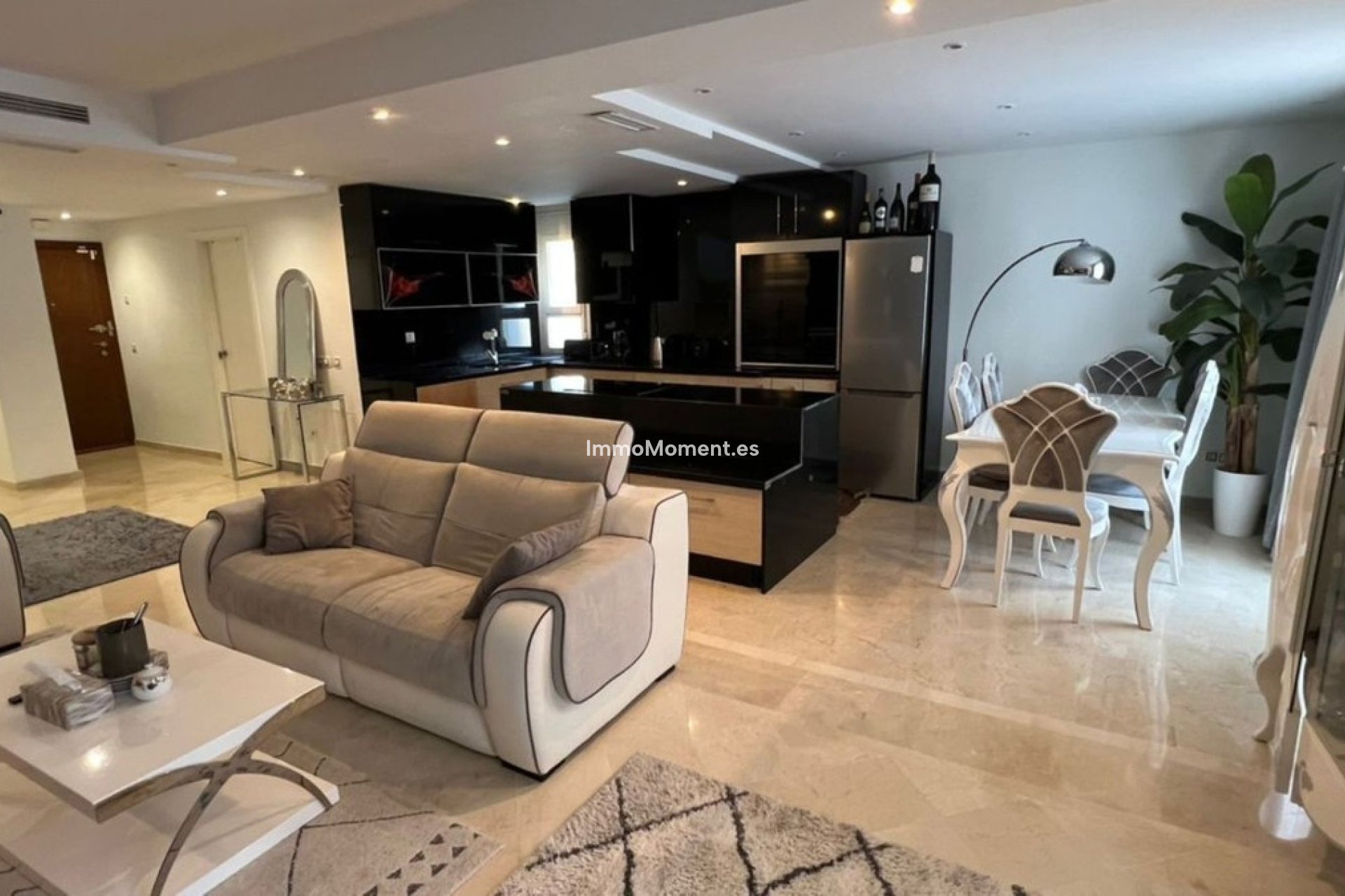 Wiederverkauf - Wohnung - Marbella - Nueva Andalucía