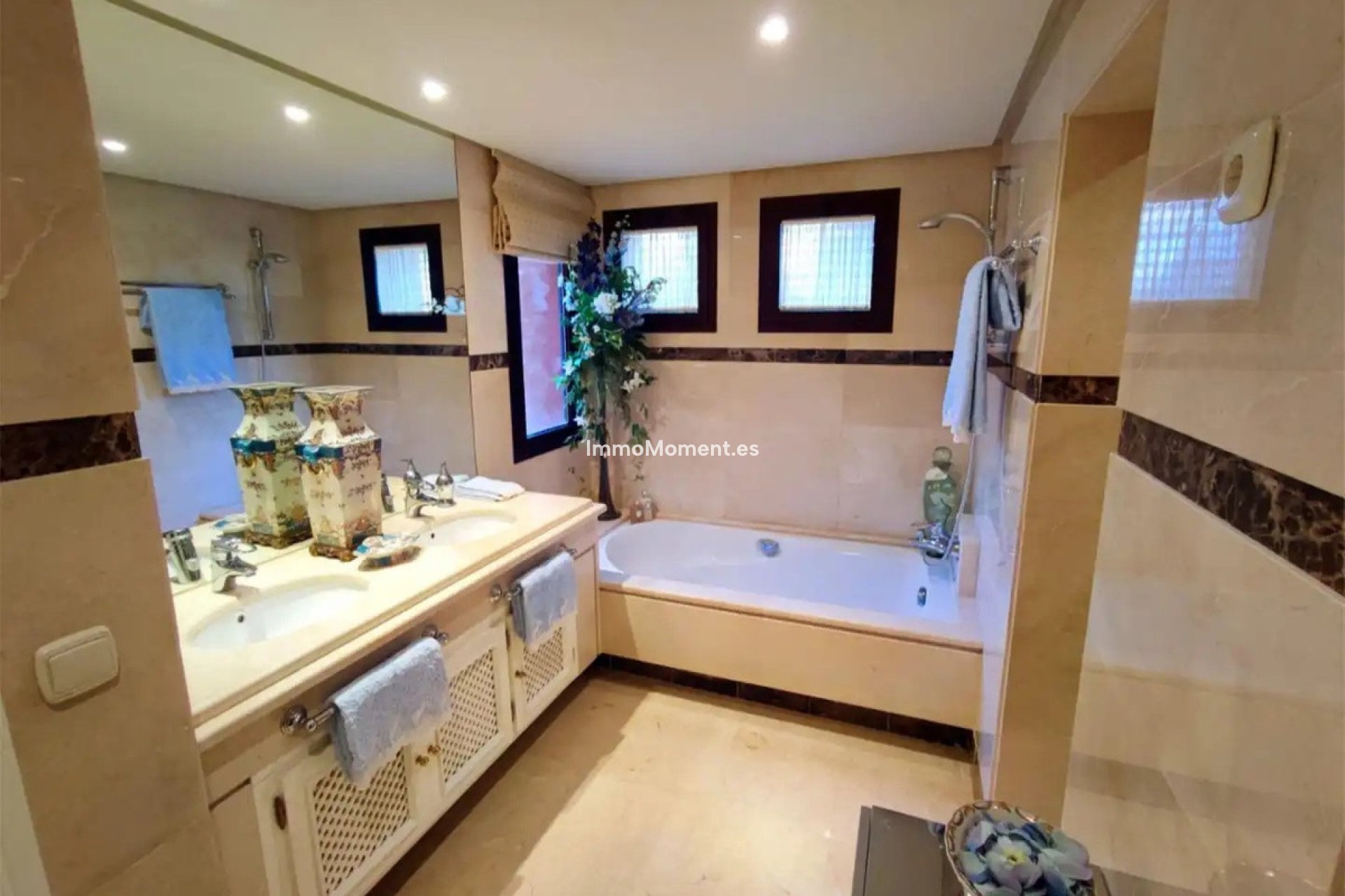 Wiederverkauf - Wohnung - Marbella - Nueva Andalucía