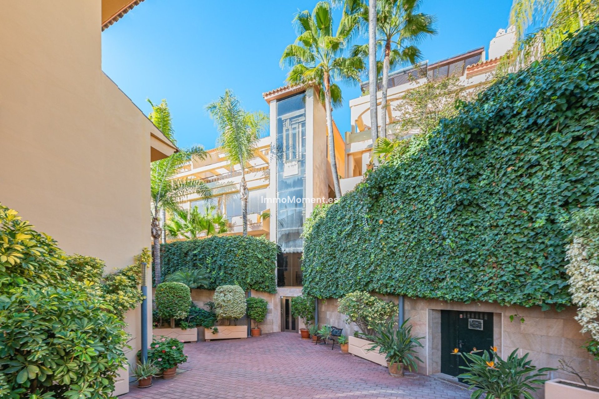 Wiederverkauf - Wohnung - Marbella - Nueva Andalucía
