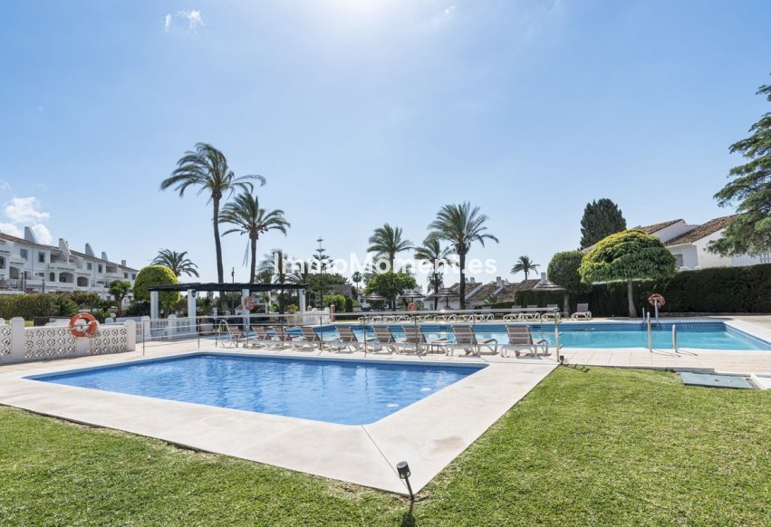 Wiederverkauf - Wohnung - Marbella - Nueva Andalucía