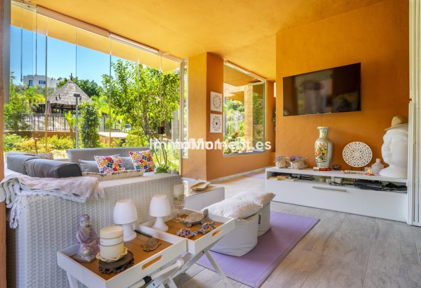 Wiederverkauf - Wohnung - Marbella - Nueva Andalucía