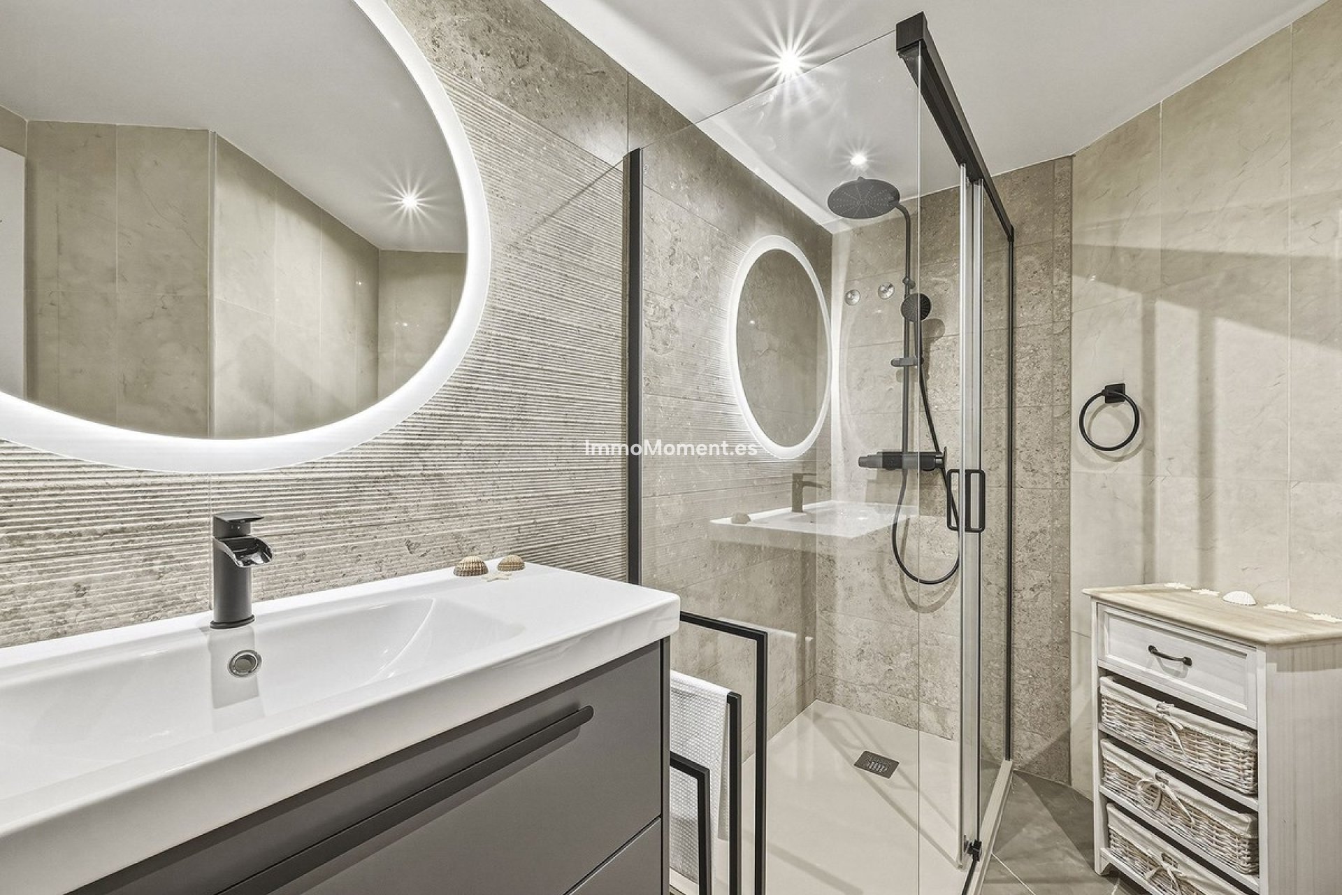 Wiederverkauf - Wohnung - Marbella - Nueva Andalucía