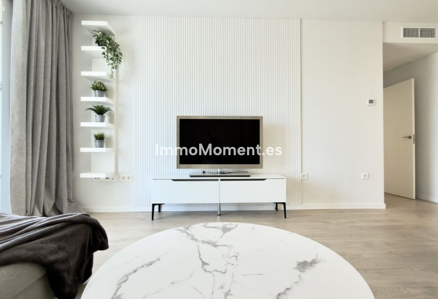 Wiederverkauf - Wohnung - Marbella - Nueva Andalucía