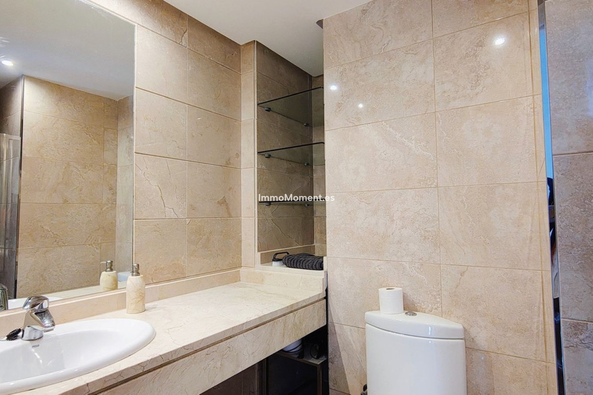 Wiederverkauf - Wohnung - Marbella - Nueva Andalucía