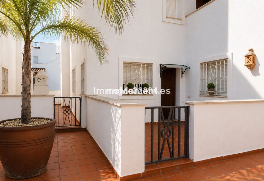Wiederverkauf - Wohnung - Marbella - Nueva Andalucía