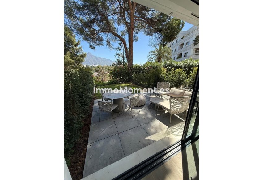 Wiederverkauf - Wohnung - Marbella - Nueva Andalucía