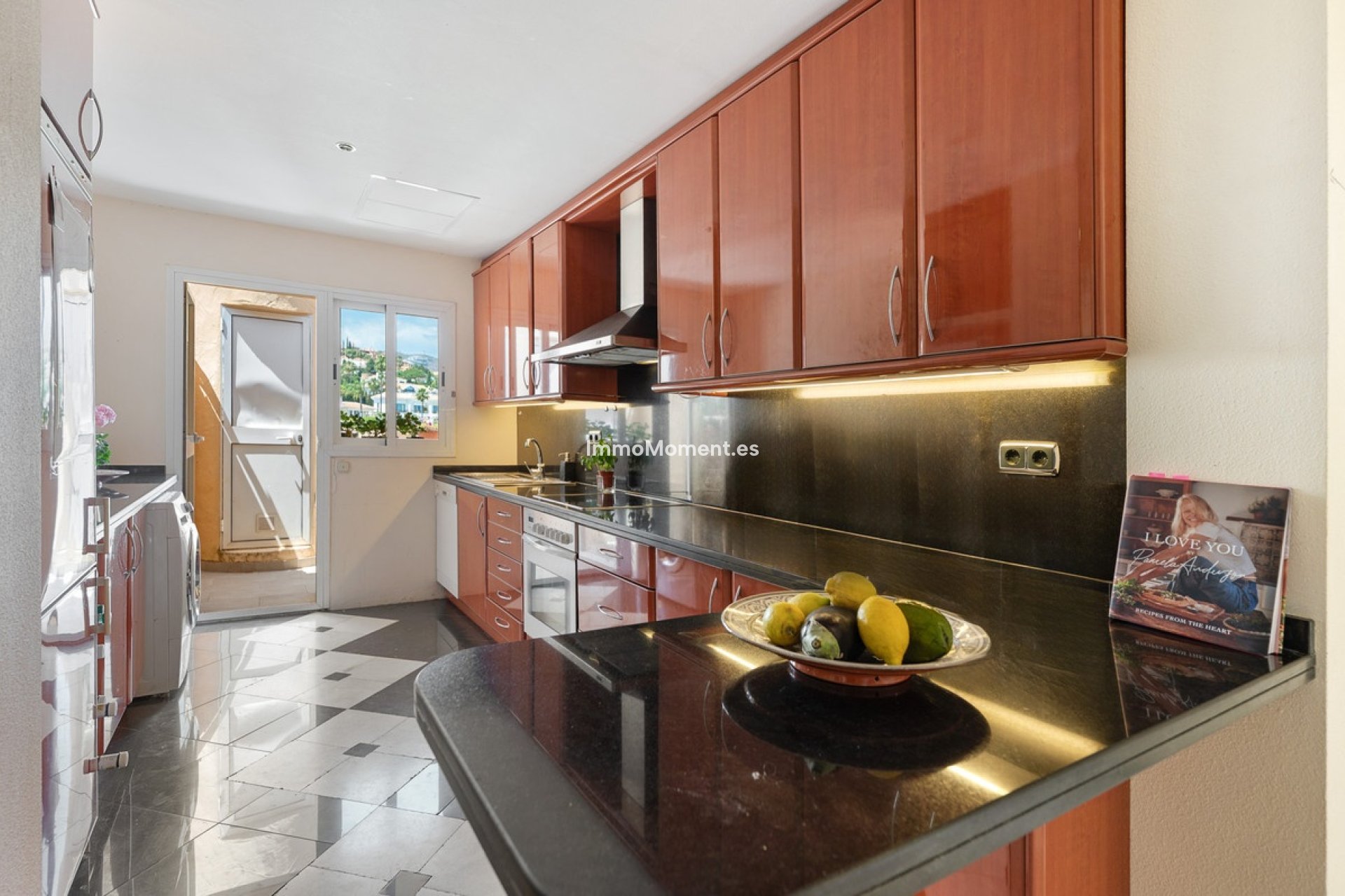 Wiederverkauf - Wohnung - Marbella - Nueva Andalucía
