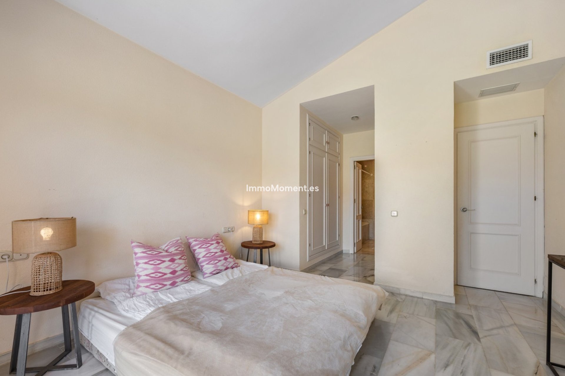 Wiederverkauf - Wohnung - Marbella - Nueva Andalucía