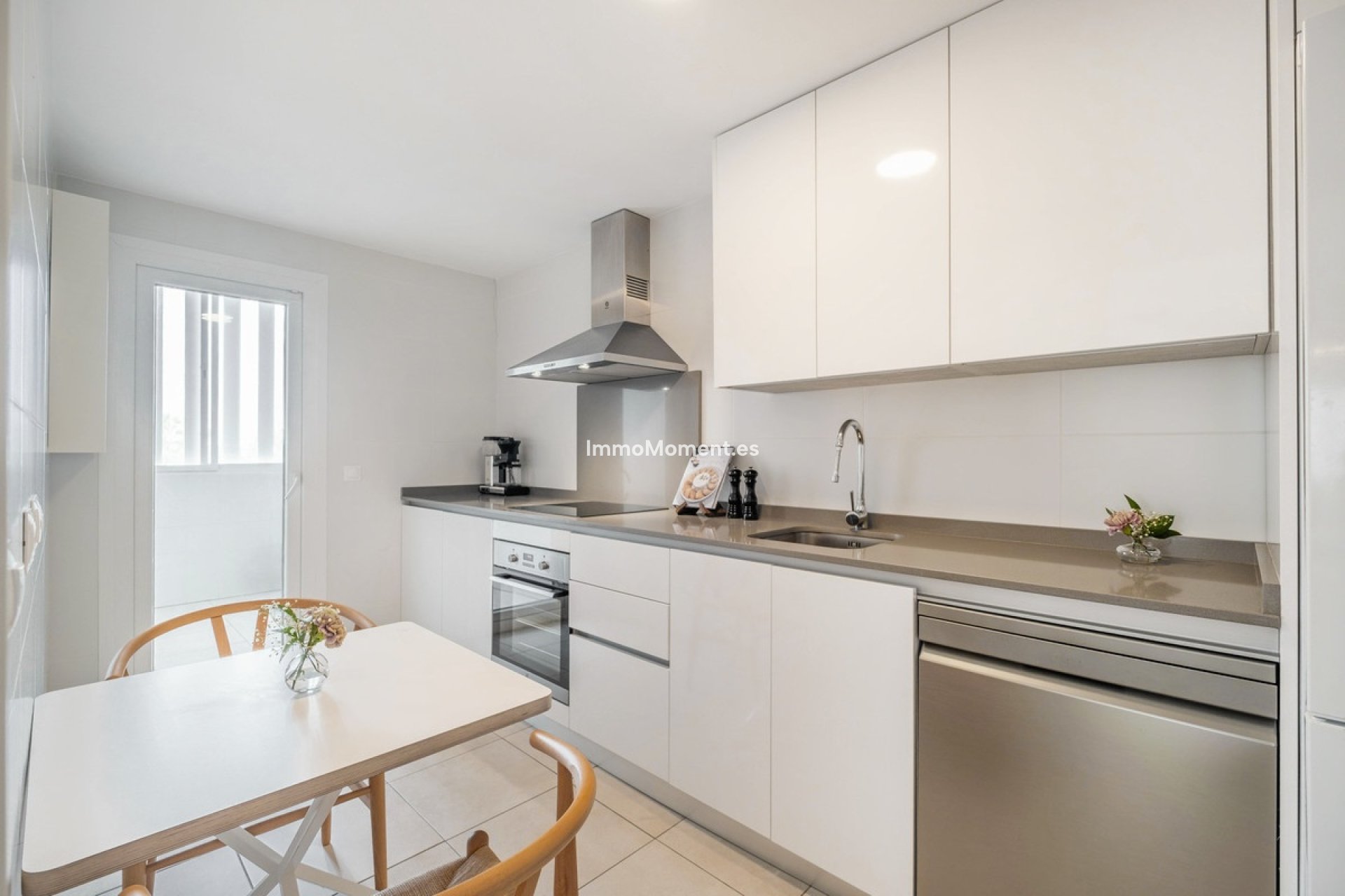 Wiederverkauf - Wohnung - Marbella - Nueva Andalucía
