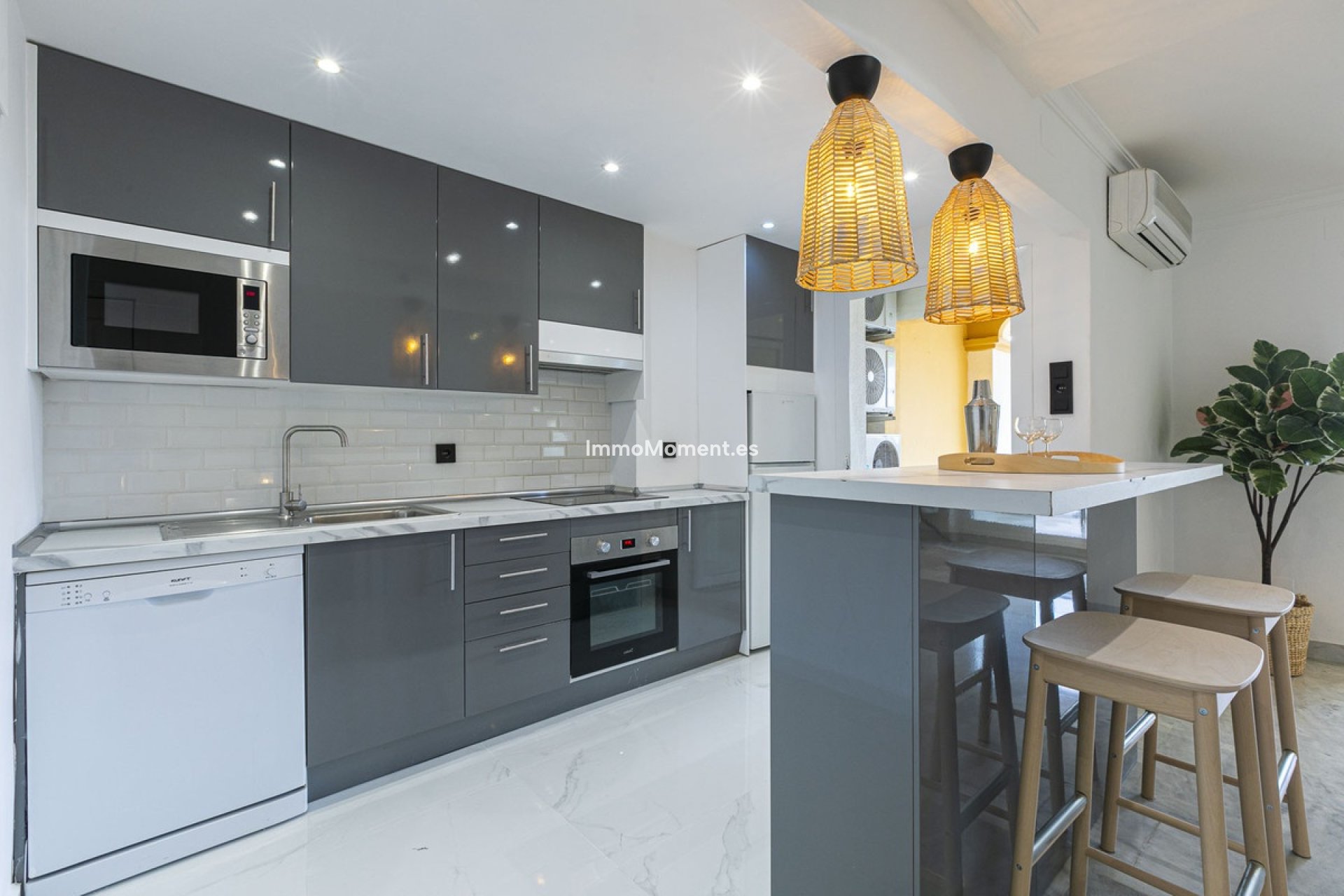 Wiederverkauf - Wohnung - Marbella - Nueva Andalucía
