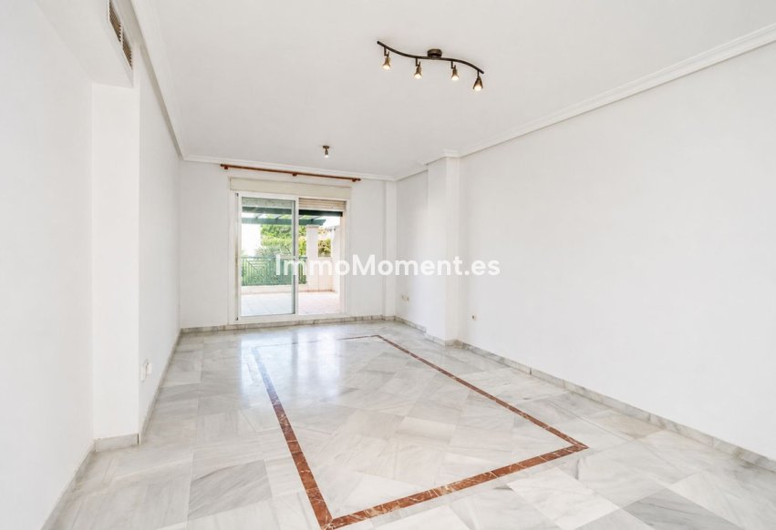 Wiederverkauf - Wohnung - Marbella - Nueva Andalucía