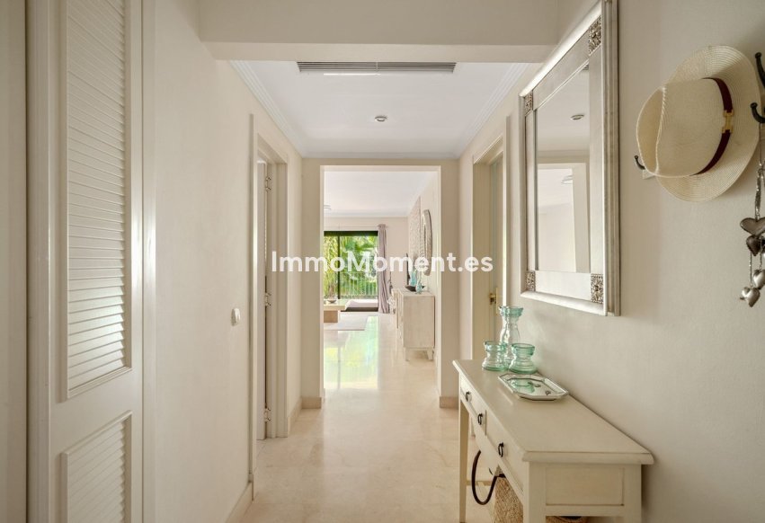 Wiederverkauf - Wohnung - Marbella - Nueva Andalucía